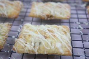 Peanut Butter & Nutella Pastry Puffs 