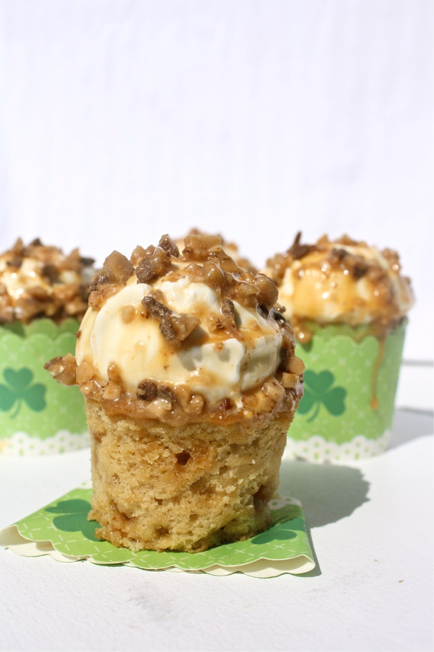 Caramel Toffee Pot of Gold Cupcakes