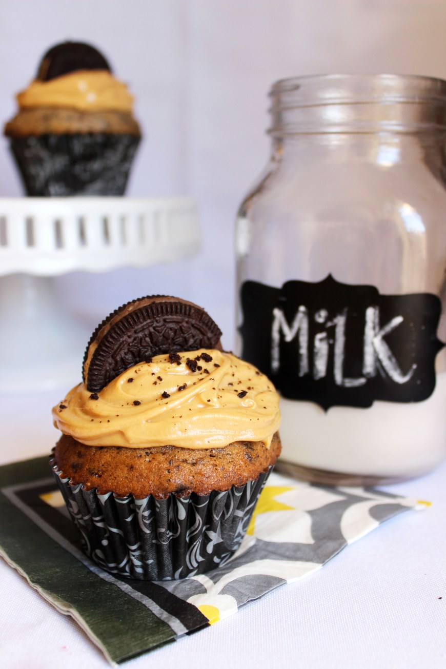 Reese's Peanut Butter Cup Oreo Cupcakes
